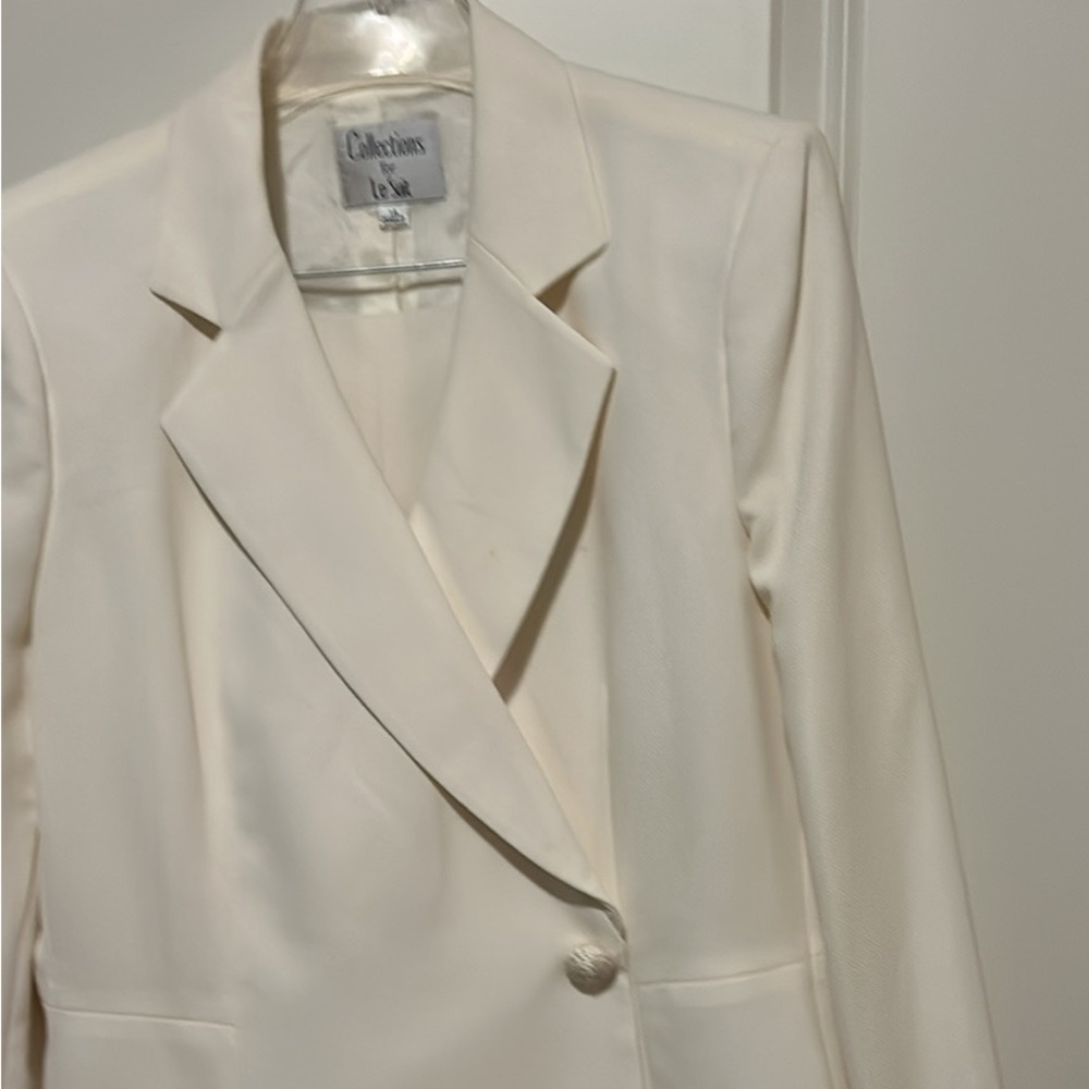 Le Suit Cream Pantsuit